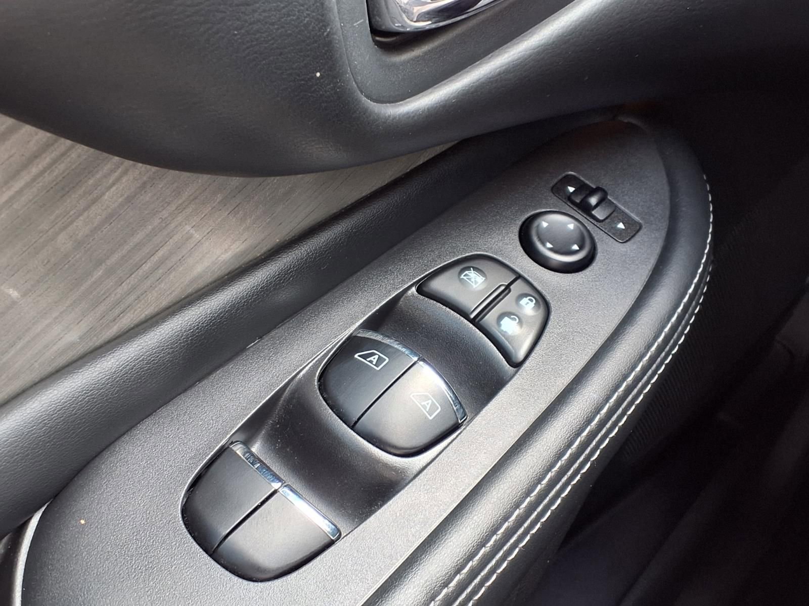 Used 2016 Nissan Murano SL image 24