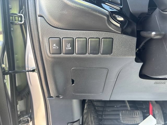 Used 2020 Mitsubishi Outlander SE FWD image 21