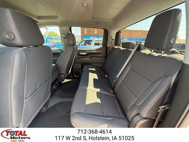 New 2026 Chevrolet Silverado 1500 LT w/ Z71 Off-Road Package AWD/4WD image 12