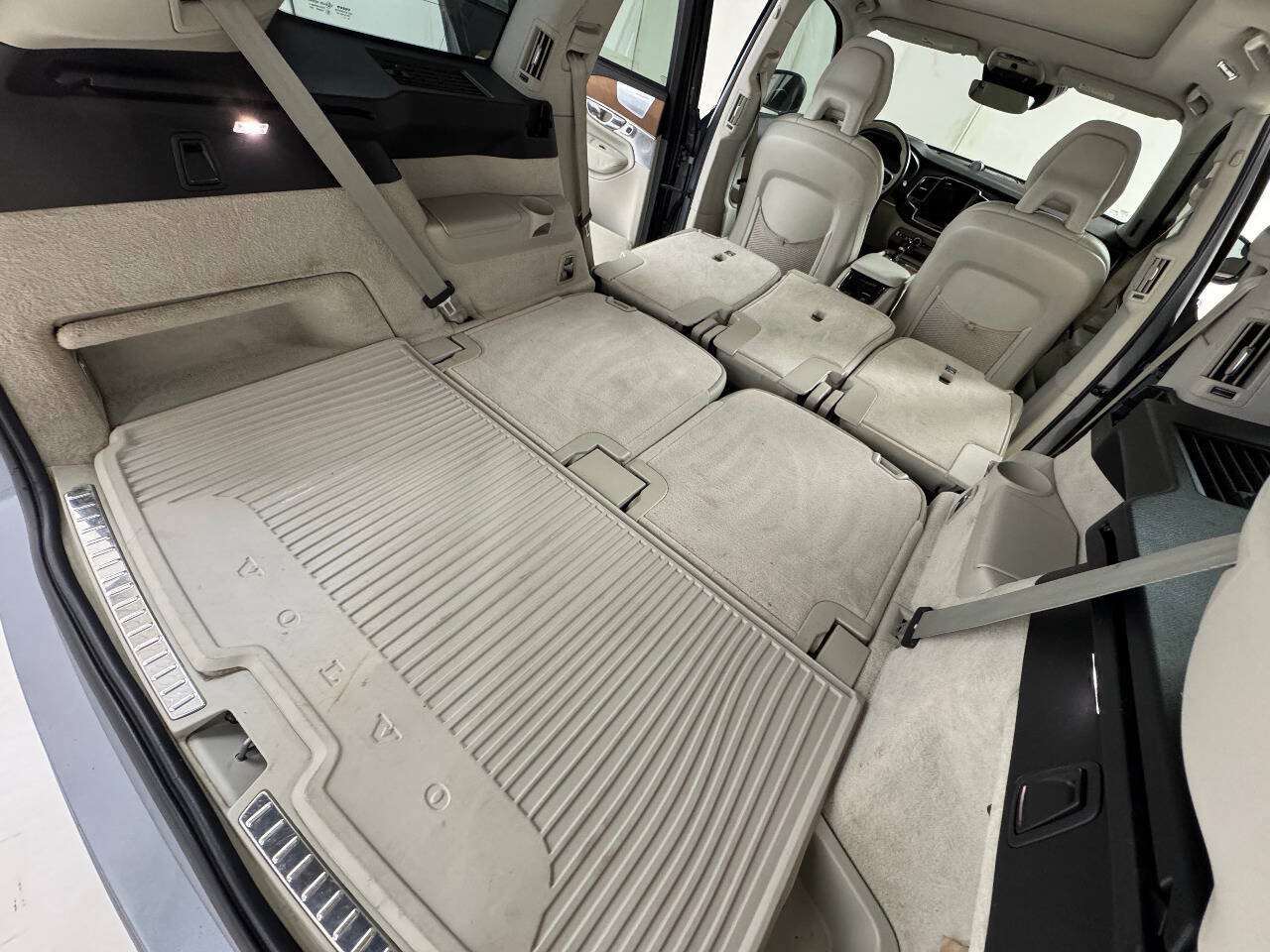 Used 2016 Volvo XC90 T6 Inscription w/ Vision Package AWD/4WD image 84