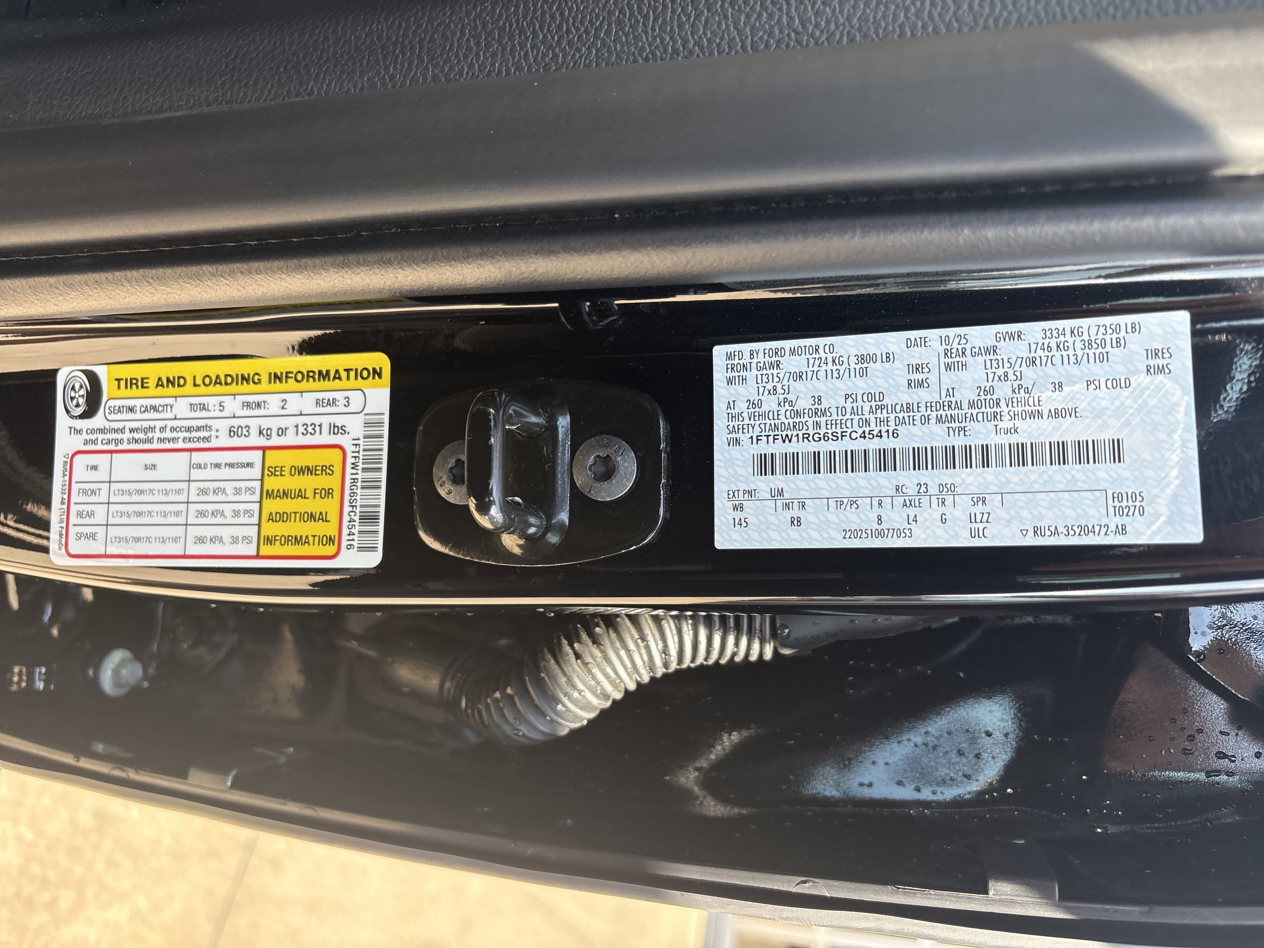 Used 2025 Ford F150 Raptor AWD/4WD image 35