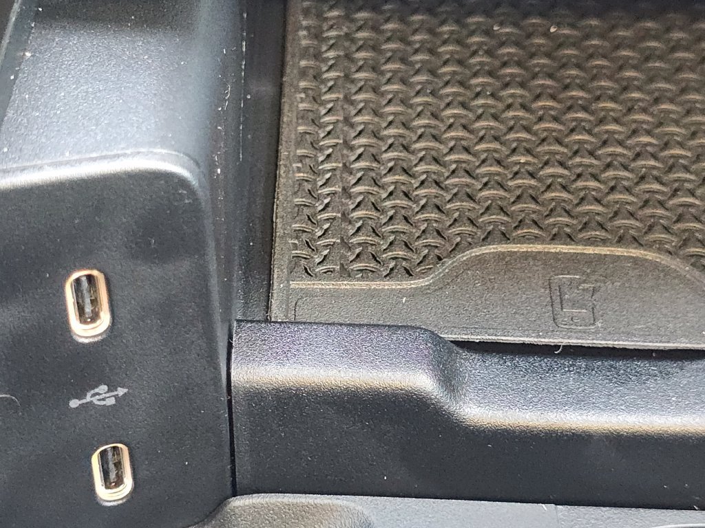 New 2027 Mercedes-Benz E 350 4MATIC Sedan image 32