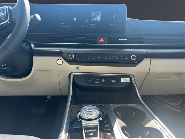 New 2026 Kia Carnival SX w/ SX Dark Edition Package image 12