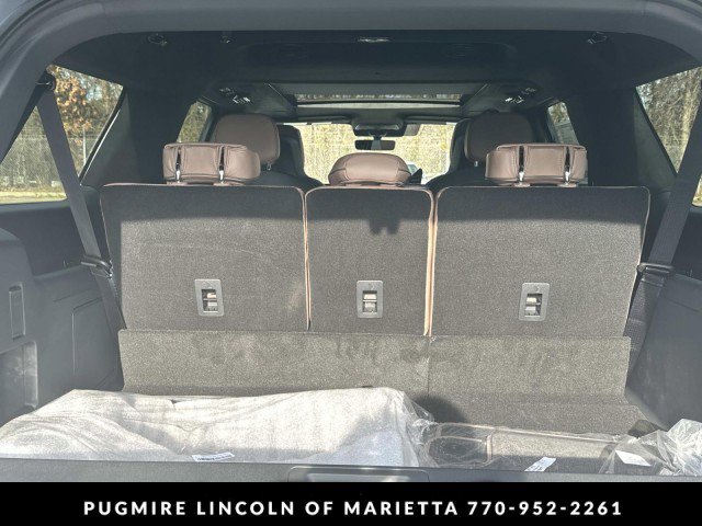 New 2026 Lincoln Navigator L Black Label image 37