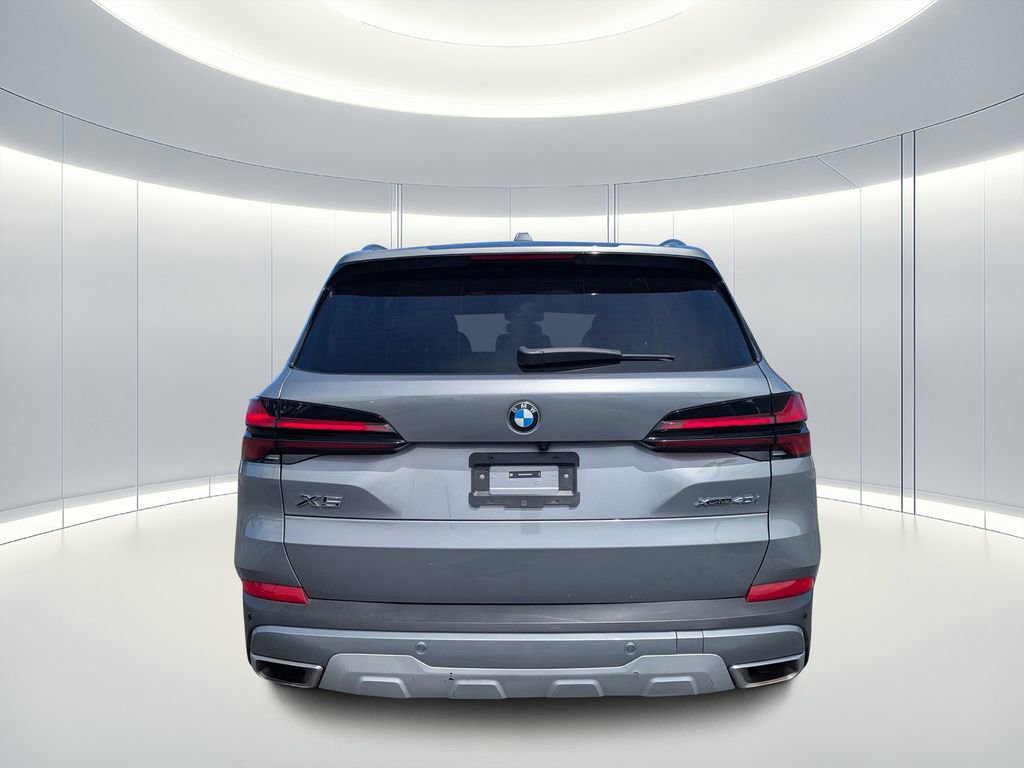 Used 2024 BMW X5 xDrive40i image 5