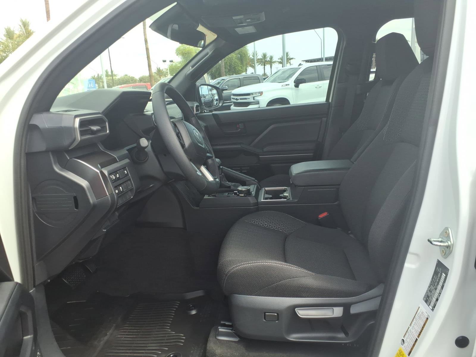 Certified 2025 Toyota 4Runner SR5 image 15