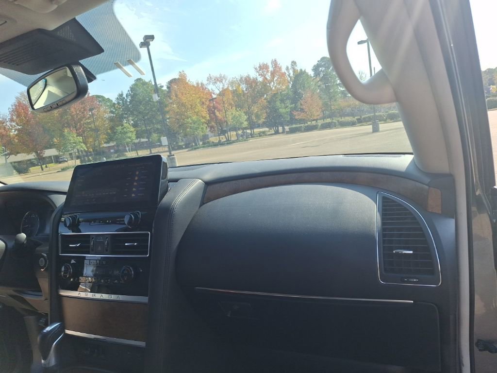 Used 2023 Nissan Armada SL image 34