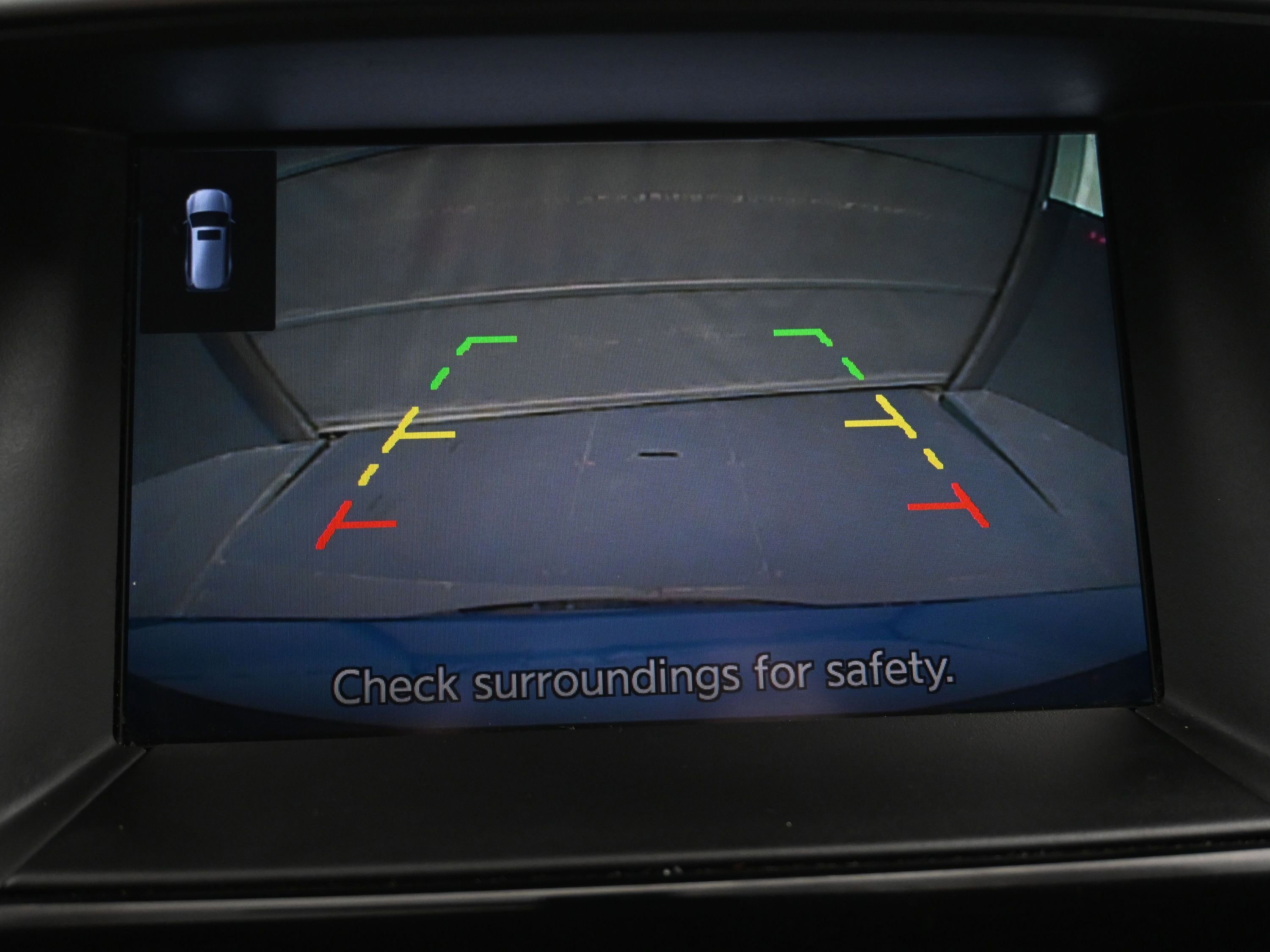 Used 2020 Nissan Pathfinder SV image 16