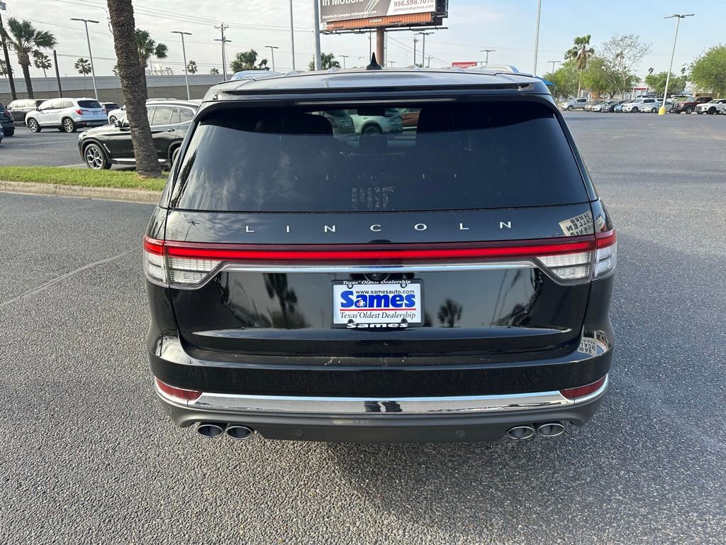 Used 2023 Lincoln Aviator Reserve w/ Equipment Group 201A RWD image 5
