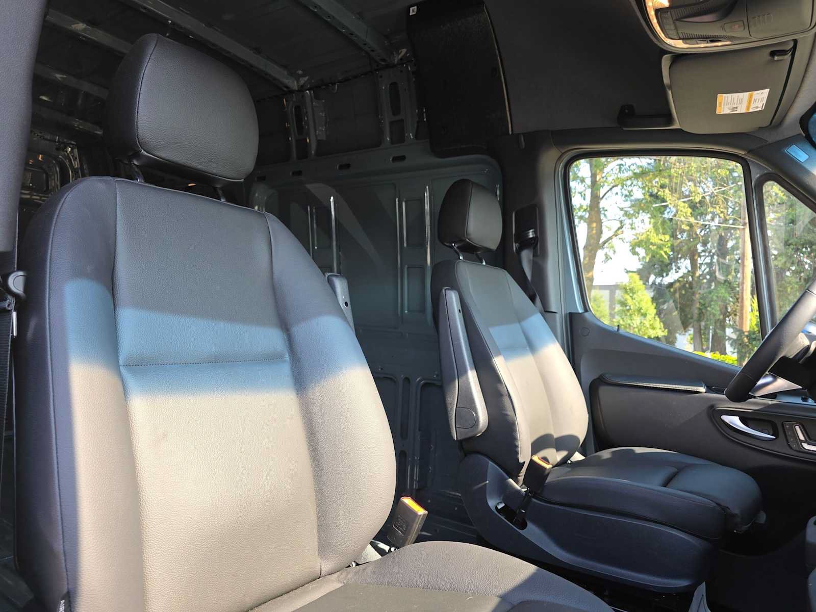 Used 2026 Mercedes-Benz Sprinter 2500 image 12