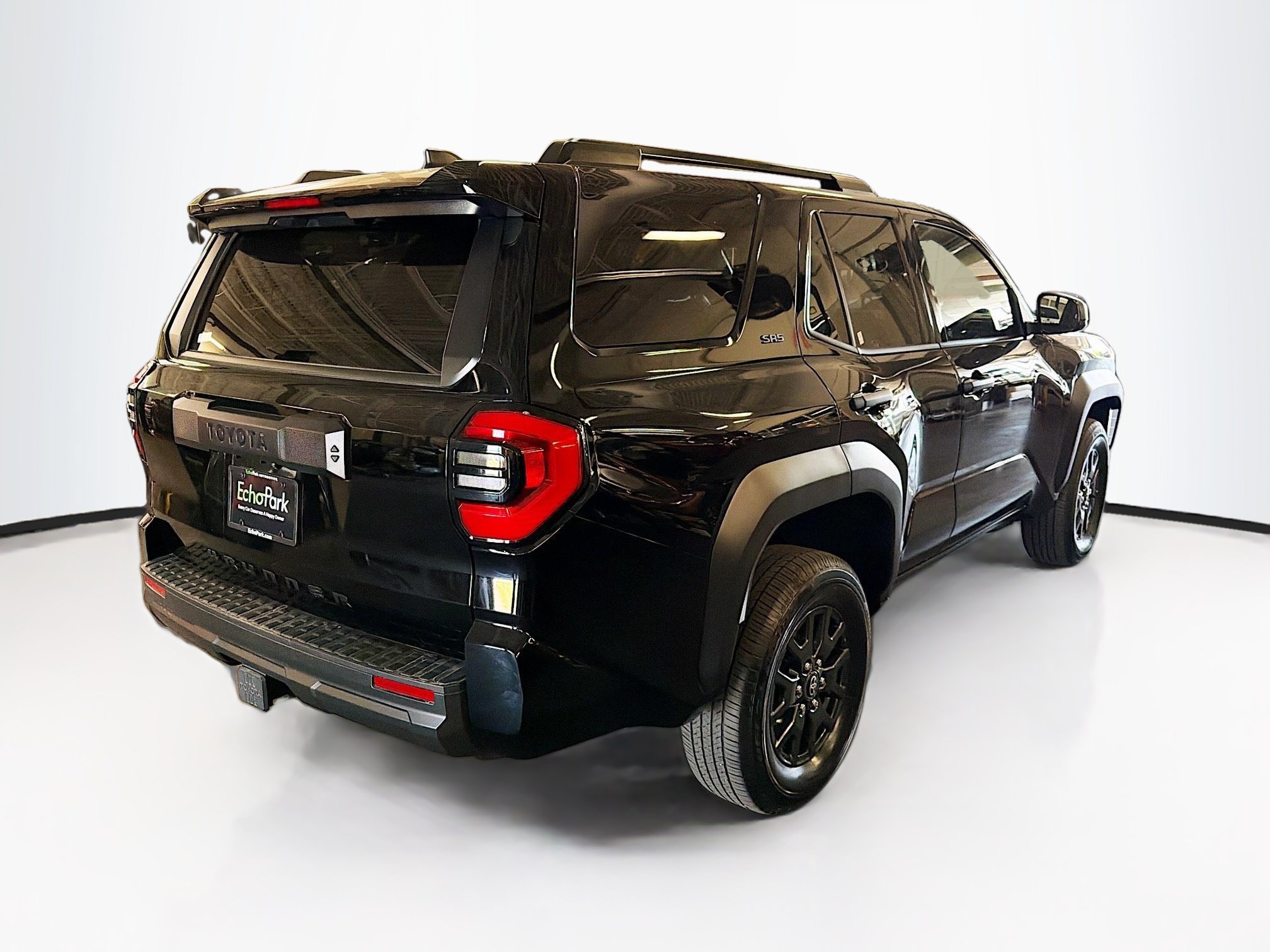 Used 2026 Toyota 4Runner SR5 AWD/4WD image 9