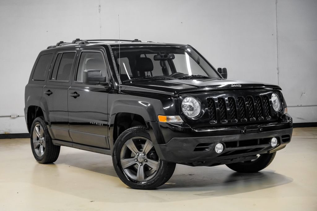 Used 2017 Jeep Patriot Sport w/ Power Value Group FWD image 8