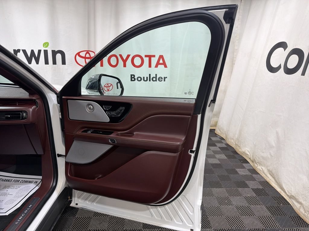 Used 2020 Lincoln Aviator Black Label w/ Dynamic Handling Package AWD/4WD image 7