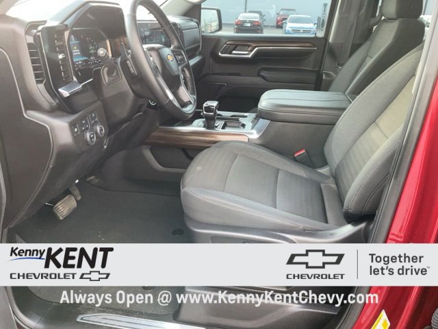 Certified 2024 Chevrolet Silverado 1500 LT w/ Convenience Package II image 28