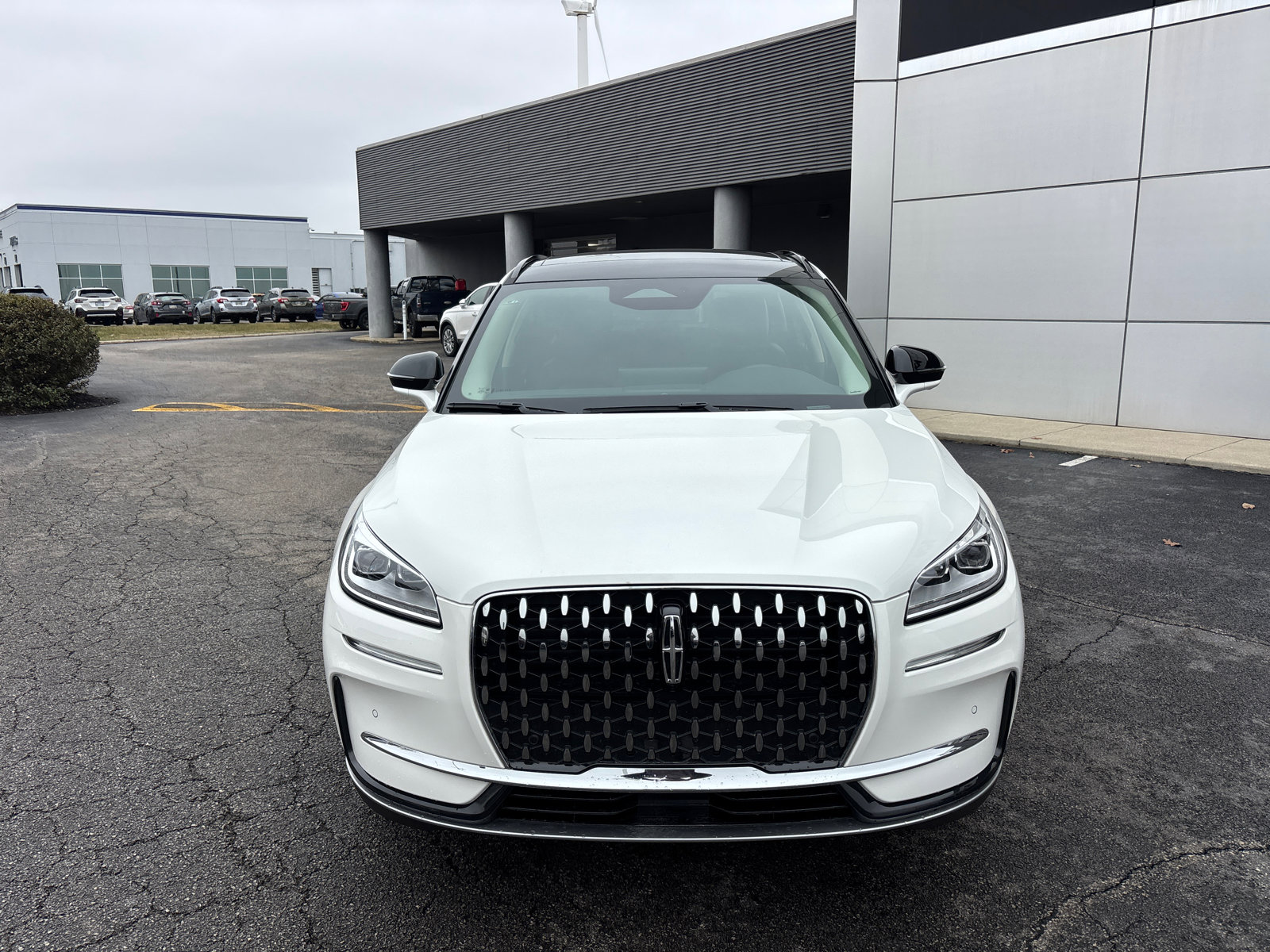 New 2026 Lincoln Corsair Reserve AWD/4WD image 2