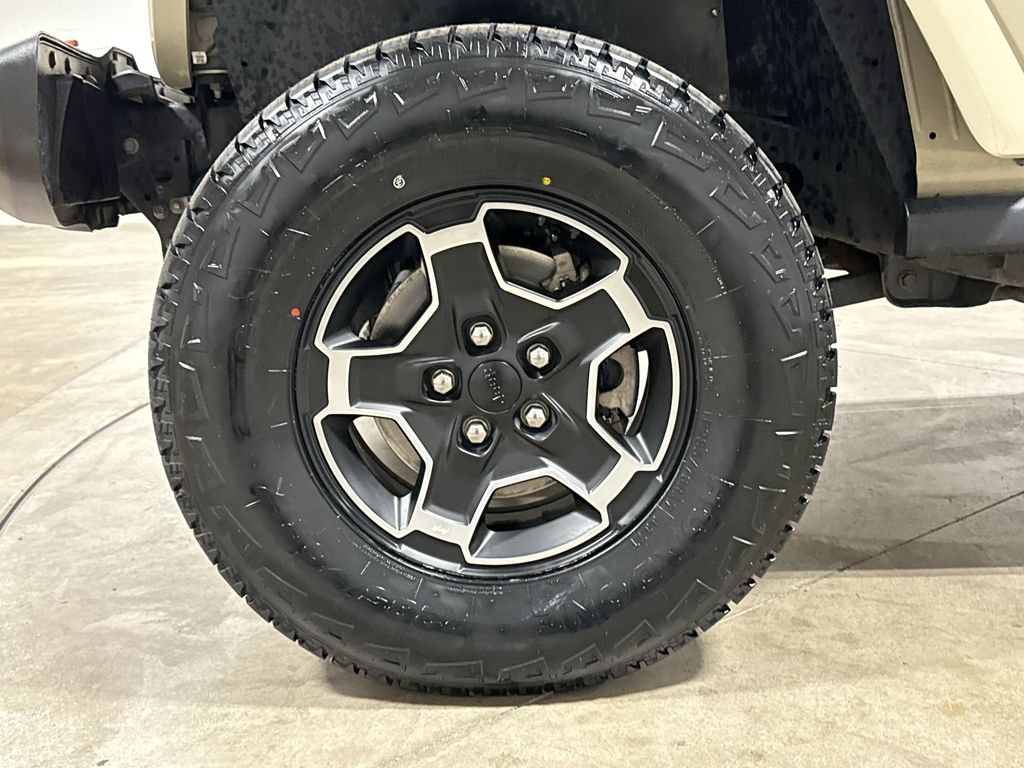 Used 2020 Jeep Gladiator Mojave w/ Dual Top Group AWD/4WD image 27