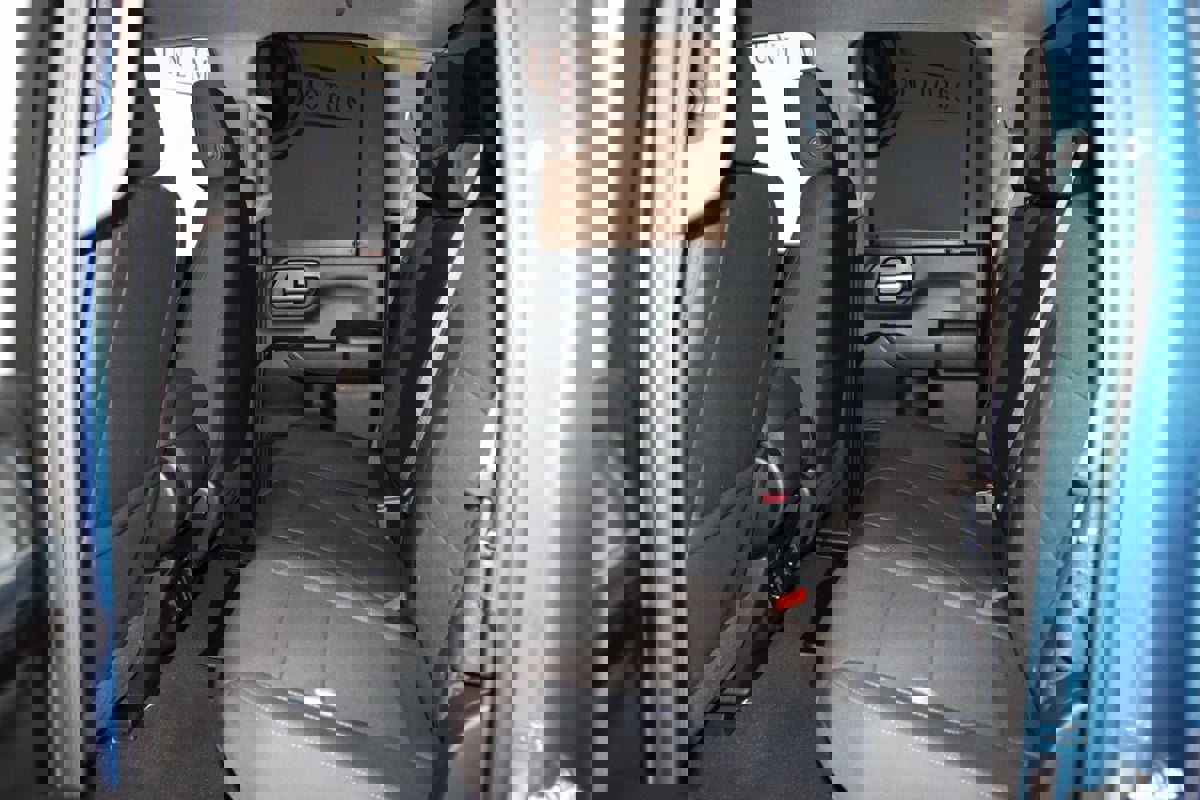 Used 2026 Chevrolet Silverado 2500 Custom w/ Custom Value Package image 52