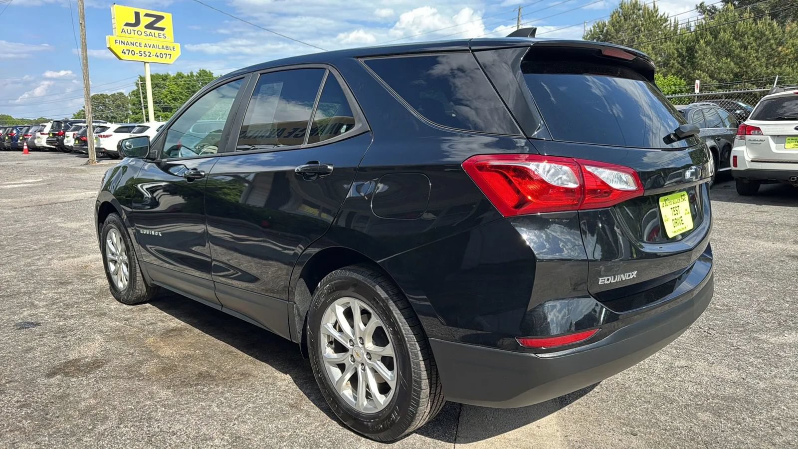 Used 2021 Chevrolet Equinox LS w/ LS Convenience Package FWD image 5