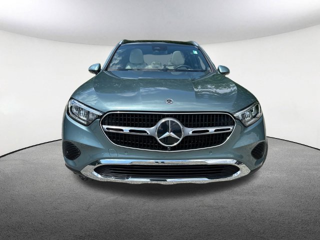 Used 2026 Mercedes-Benz GLC 300 4MATIC image 3