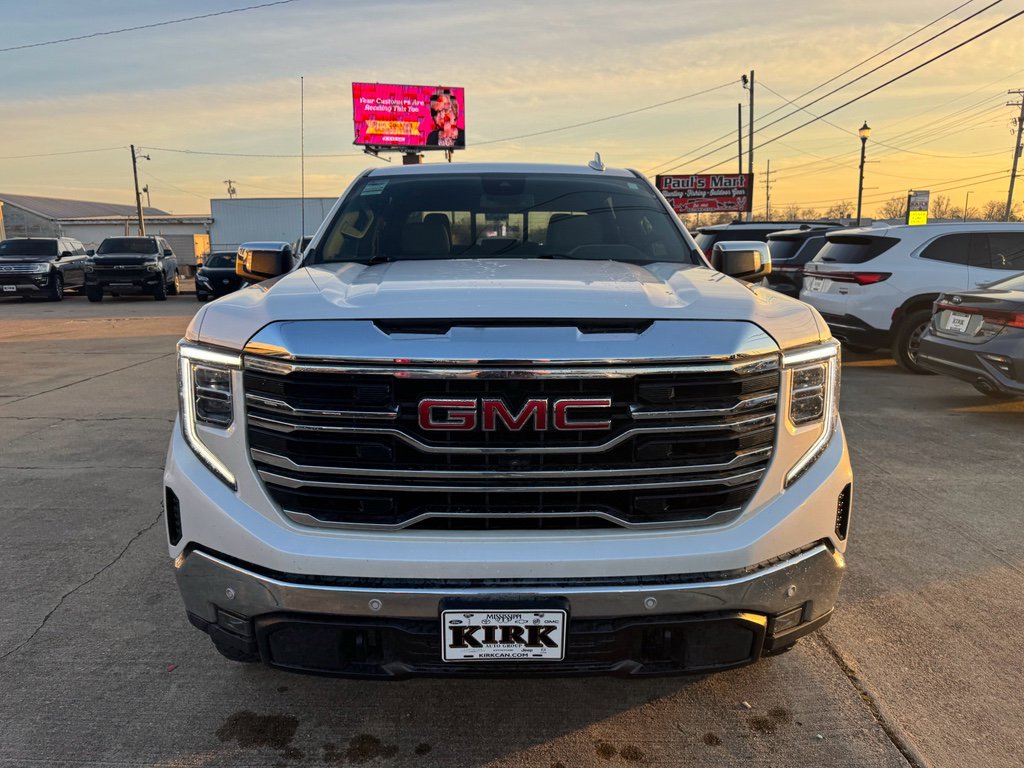 Used 2024 GMC Sierra 1500 SLT w/ SLT Premium Plus Package image 8