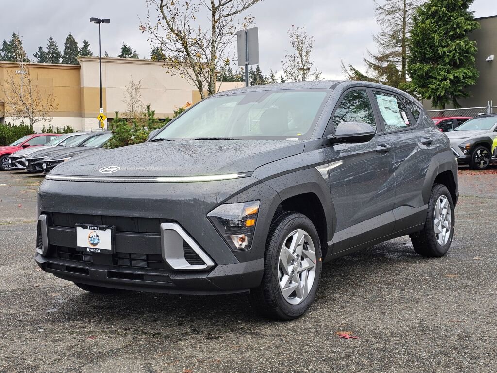 New 2026 Hyundai Kona SE image 3