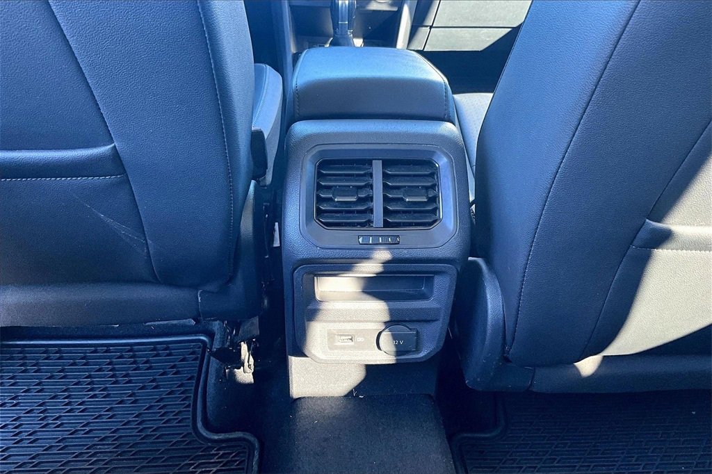 Used 2019 Volkswagen Tiguan SEL image 29