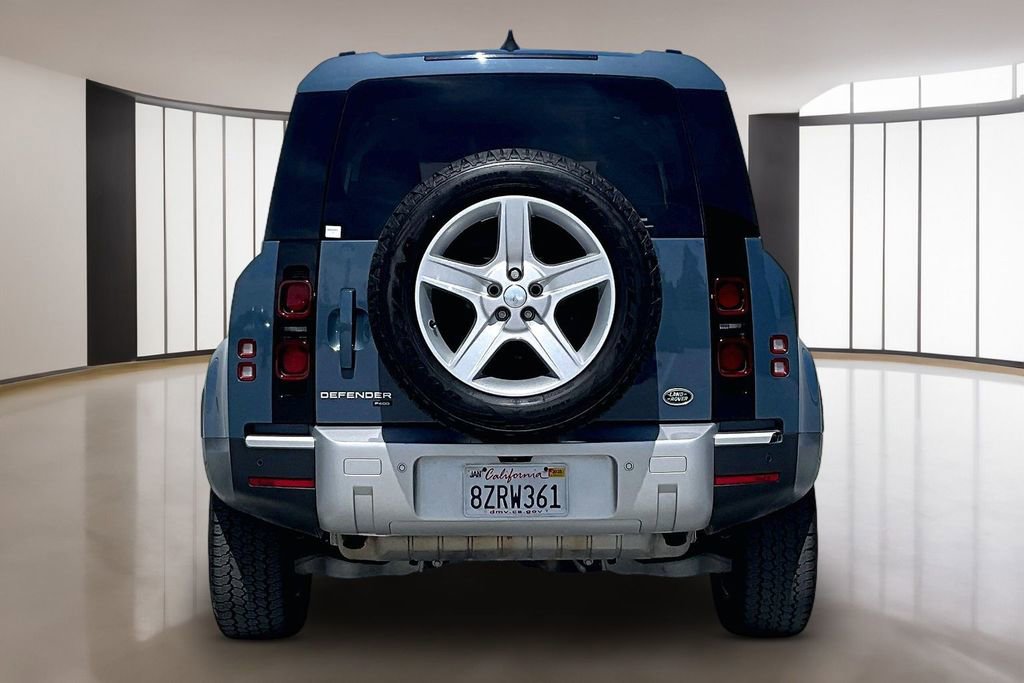 Used 2022 Land Rover Defender 110 SE image 5