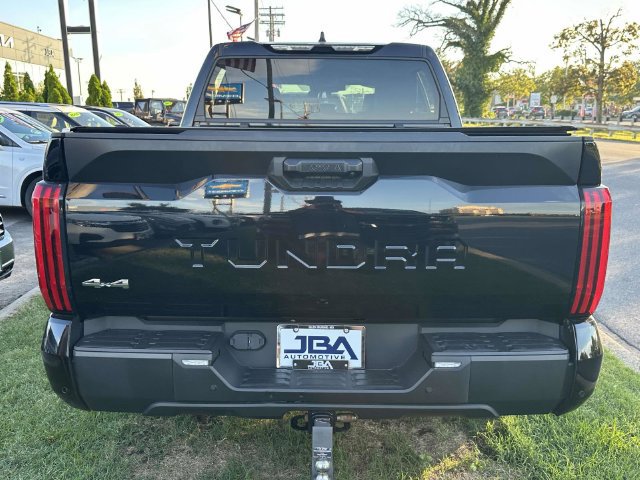 Used 2023 Toyota Tundra SR5 w/ SR5 Premium Package AWD/4WD image 24