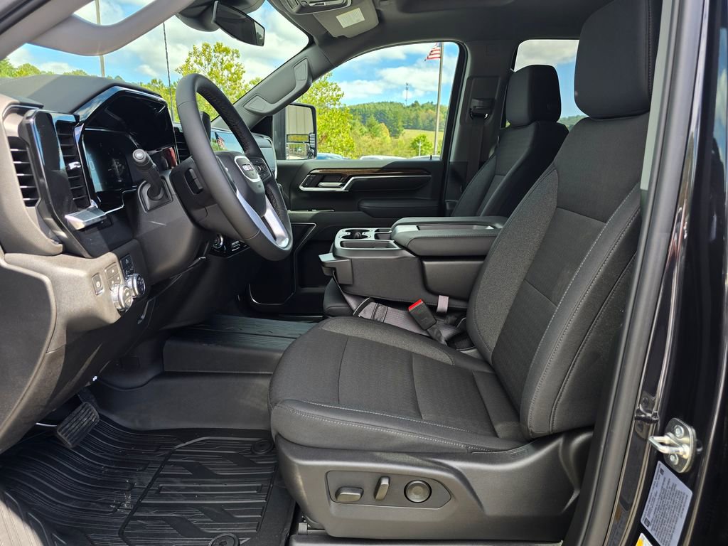 New 2026 GMC Sierra 2500 SLE w/ SLE Value Package; AWD/4WD image 6