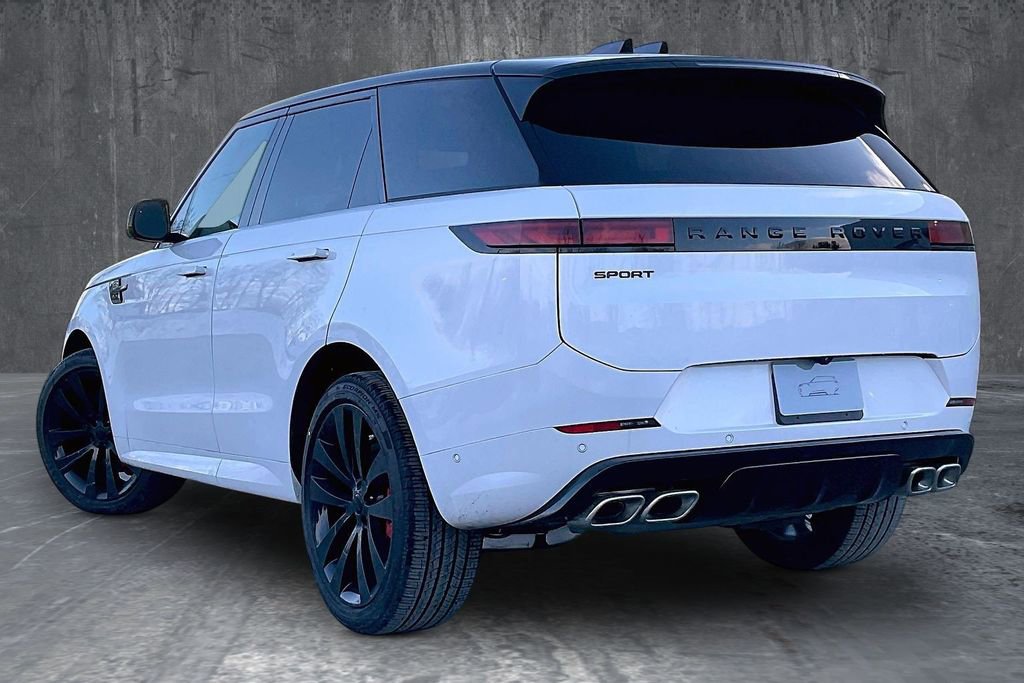 New 2026 Land Rover Range Rover Sport Dynamic SE AWD/4WD image 3