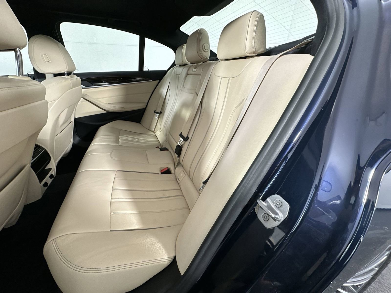 Used 2017 BMW 530i image 27