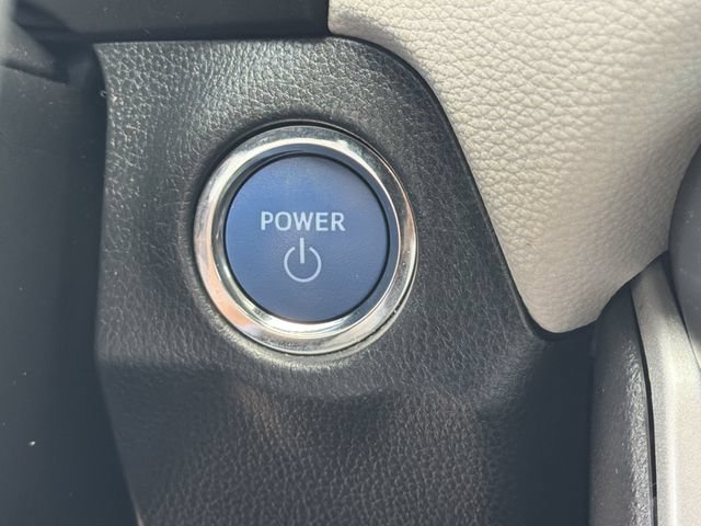 Certified 2022 Toyota RAV4 XLE AWD/4WD image 17