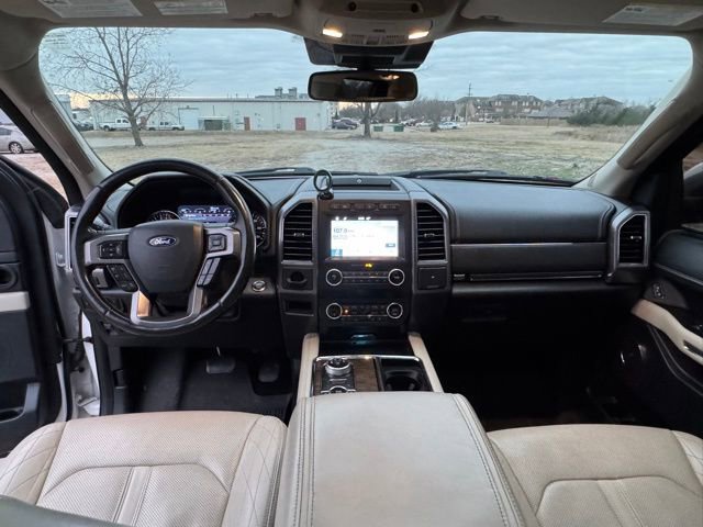 Used 2019 Ford Expedition Platinum image 11