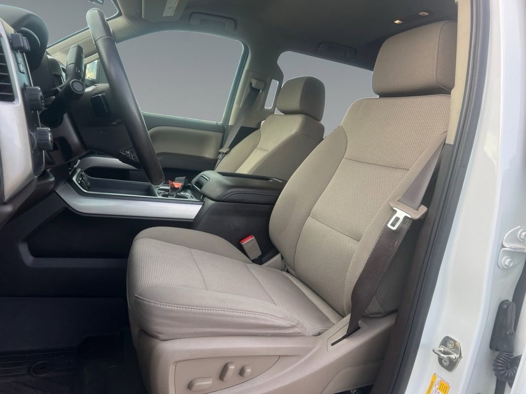 Used 2019 Chevrolet Silverado 2500 LT w/ LT Plus Package image 9