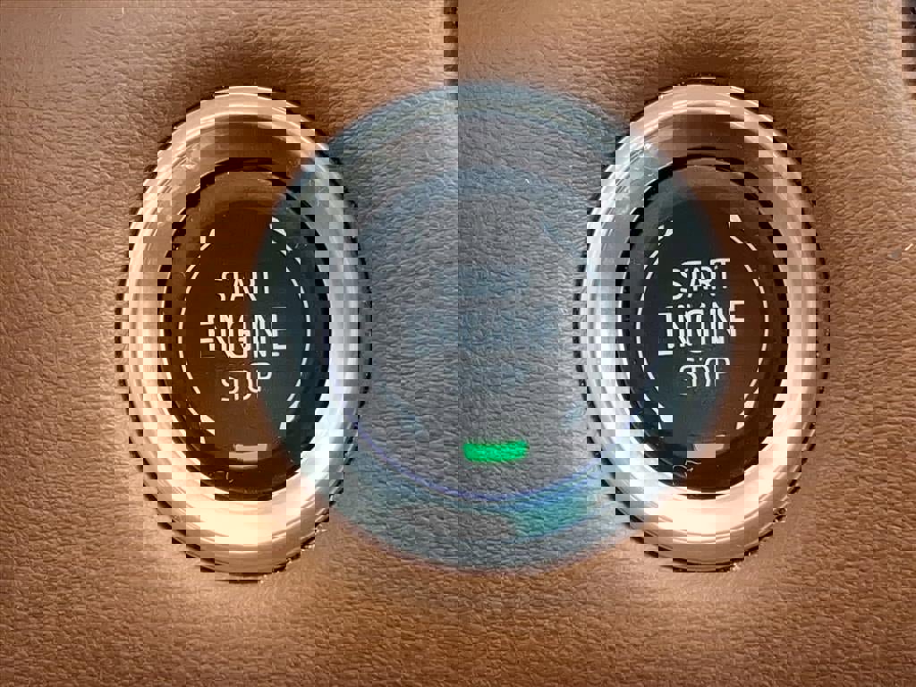 Used 2024 GMC Canyon AT4 w/ Canyon Safety Plus Package image 24