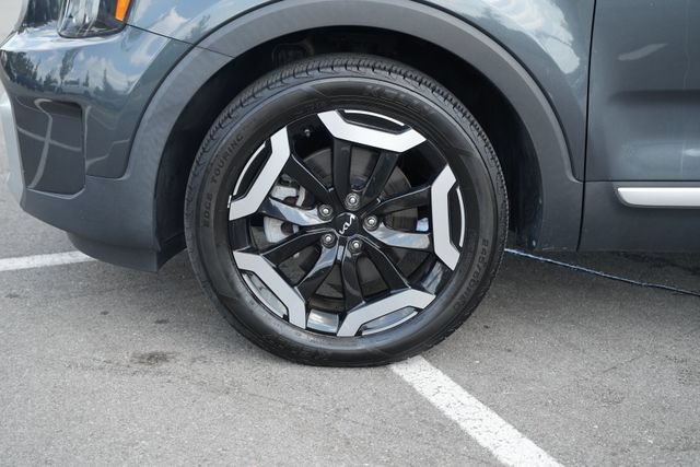 Used 2023 Kia Telluride S FWD image 11