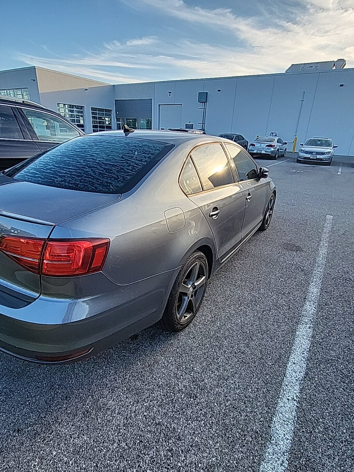 Used 2015 Volkswagen Jetta TDI SEL FWD image 5