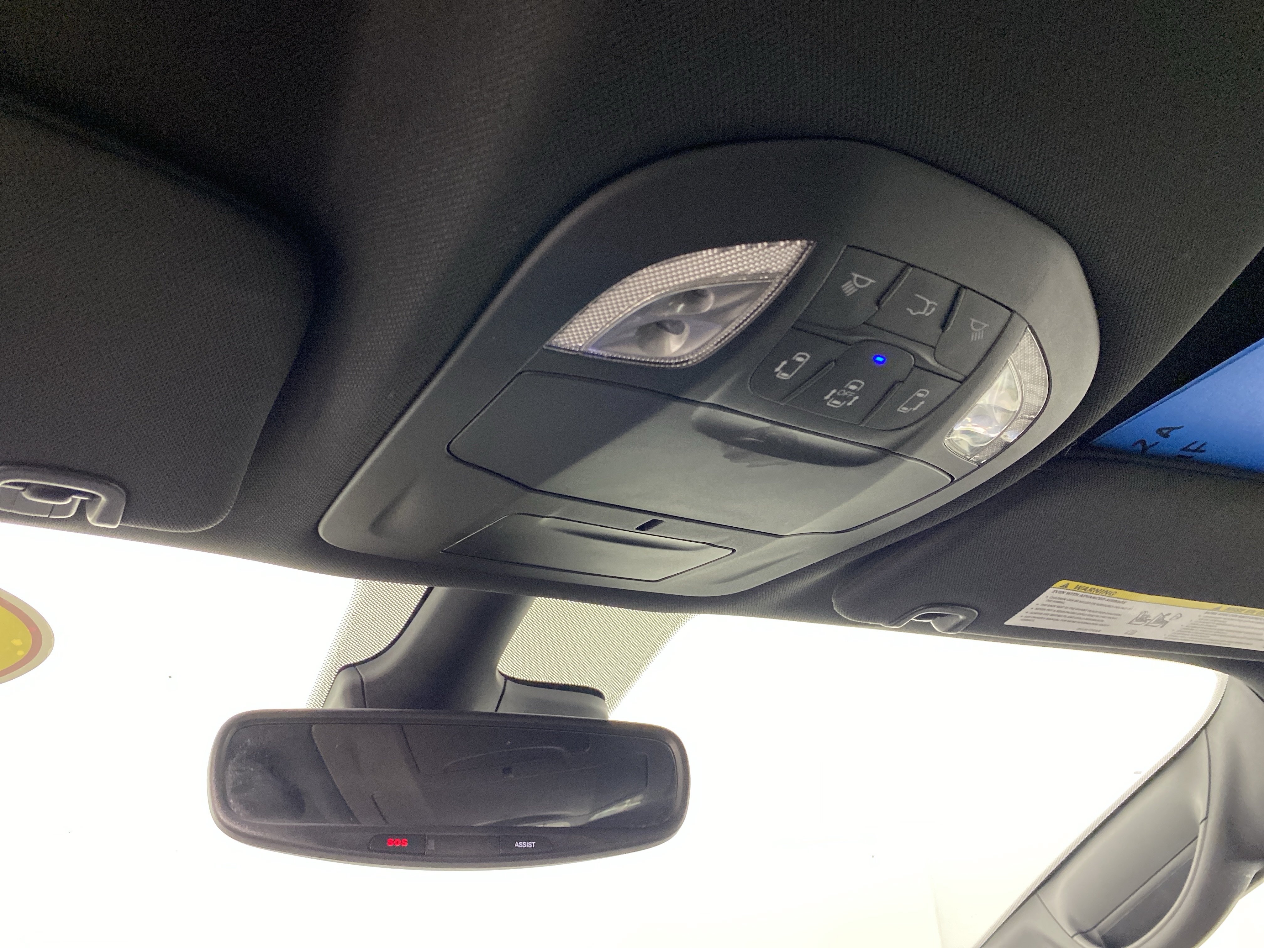 Used 2025 Chrysler Pacifica Select FWD image 26
