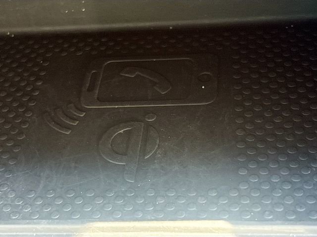 Used 2024 Volkswagen Tiguan SEL R-Line image 31