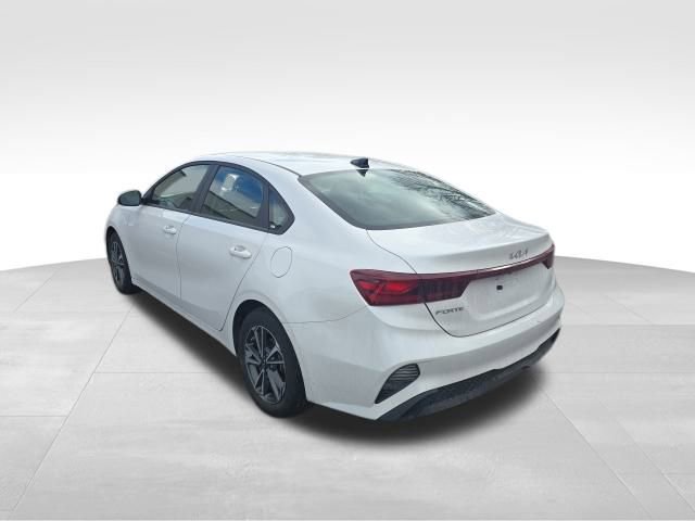 Used 2024 Kia Forte LXS image 4