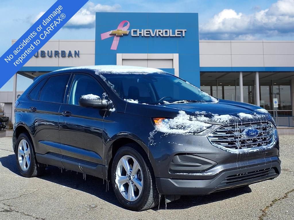 Used 2019 Ford Edge SE image 3