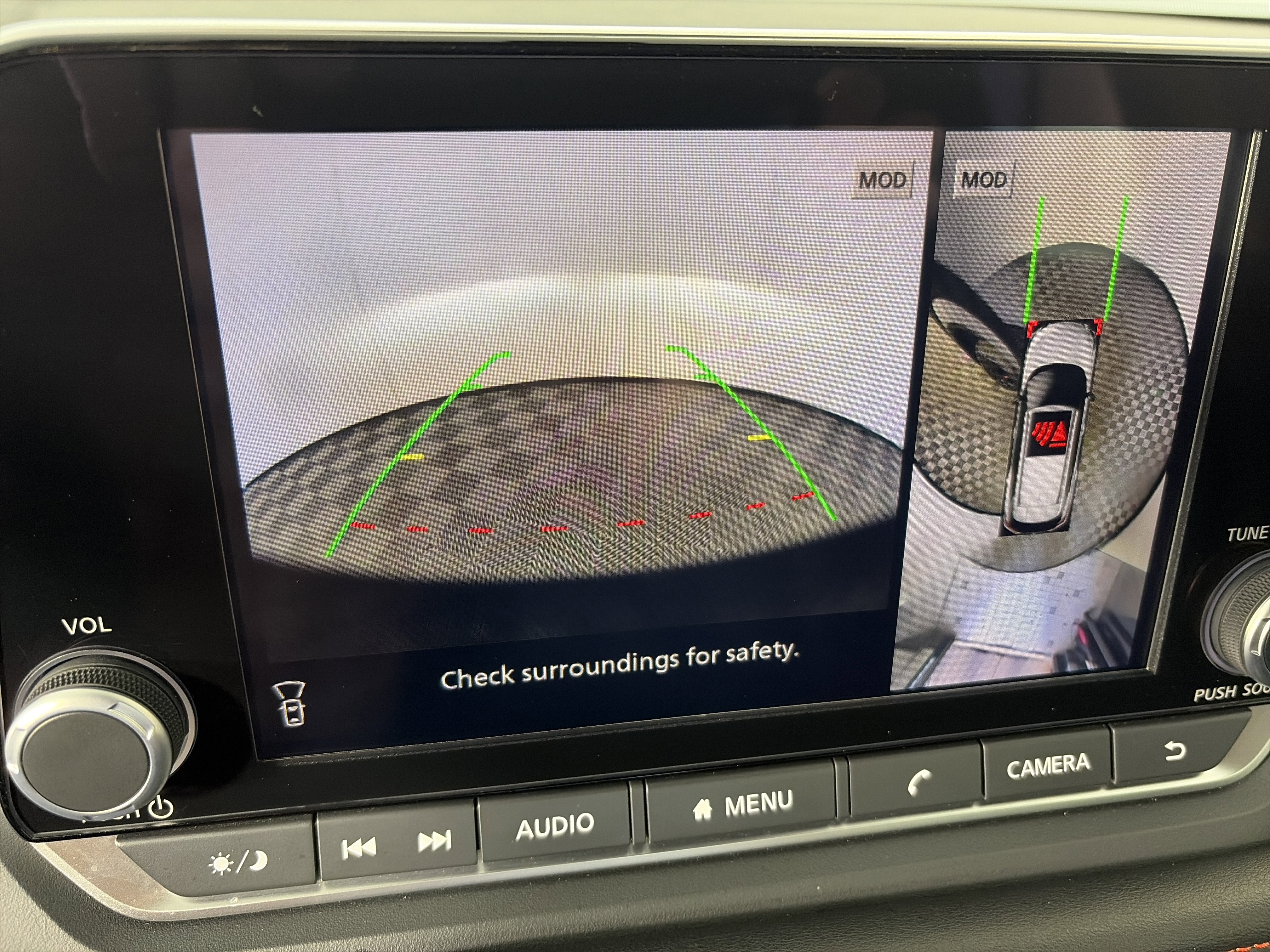 Used 2025 Nissan Rogue SV image 21