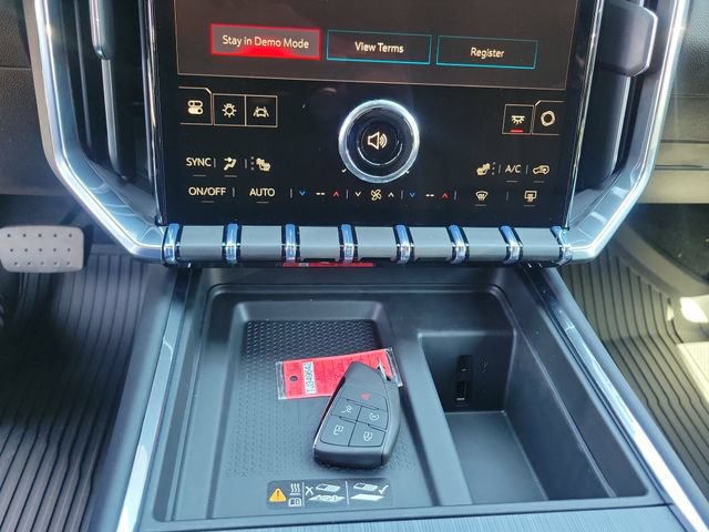 New 2026 GMC Acadia Elevation w/ Elevation Premium Package AWD/4WD image 28