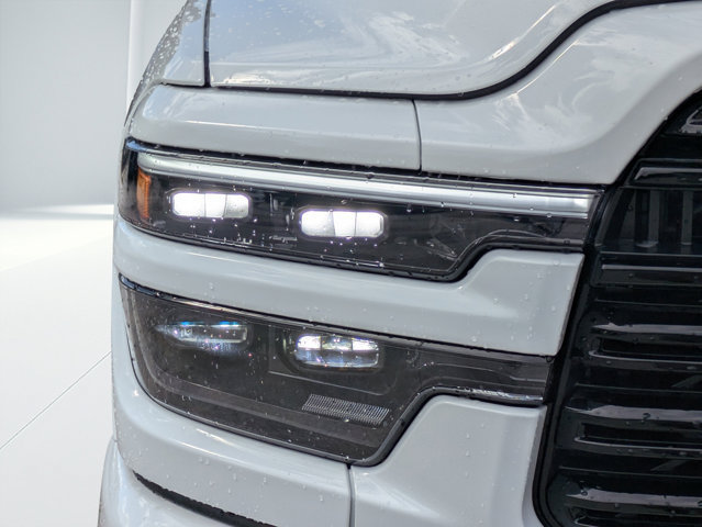 New 2026 RAM 2500 Laramie AWD/4WD image 9
