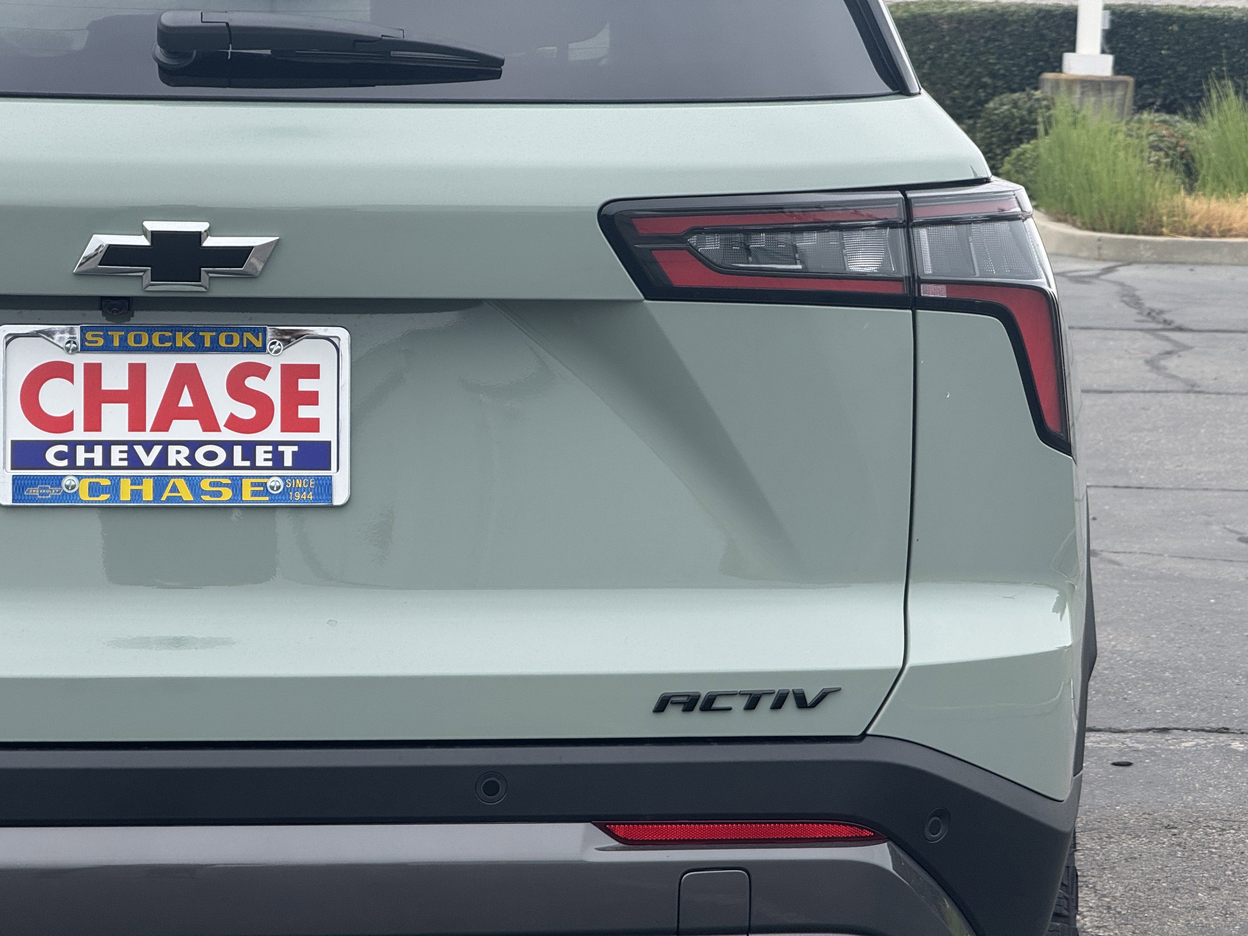 New 2026 Chevrolet Equinox ACTIV w/ Convenience Package III image 8