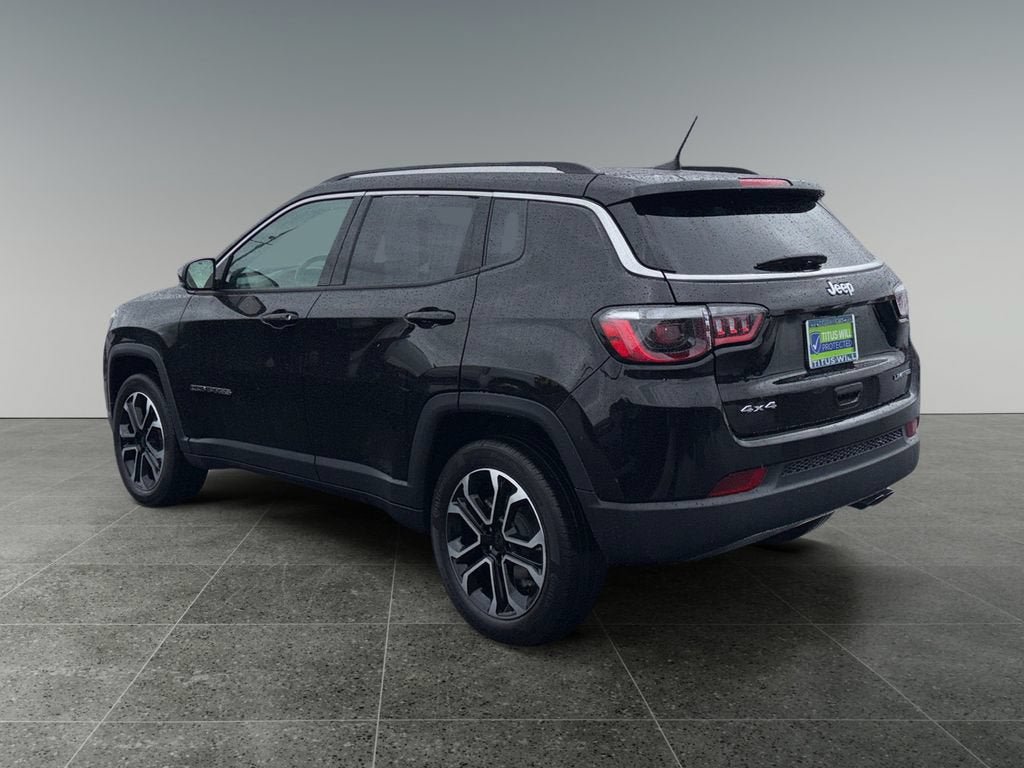 Used 2022 Jeep Compass Limited w/ Sun and Sound Group AWD/4WD image 5