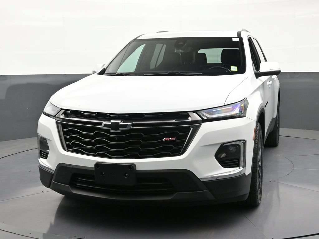Certified 2023 Chevrolet Traverse RS w/ LPO, Floor Liner Package AWD/4WD image 8