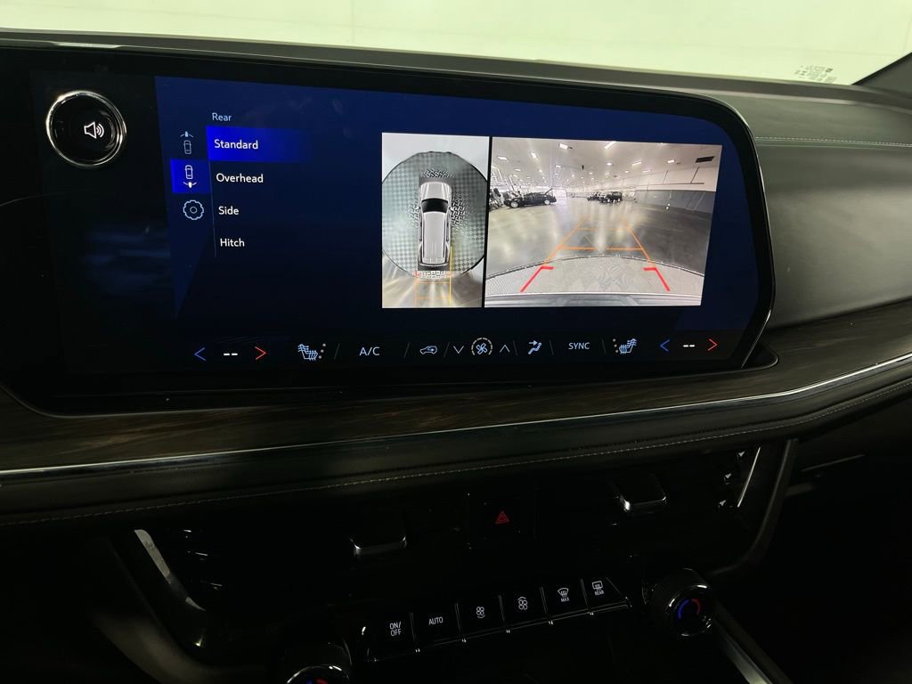 Used 2025 Chevrolet Tahoe LT image 14