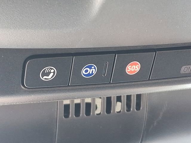 Certified 2025 GMC Yukon XL Denali image 24