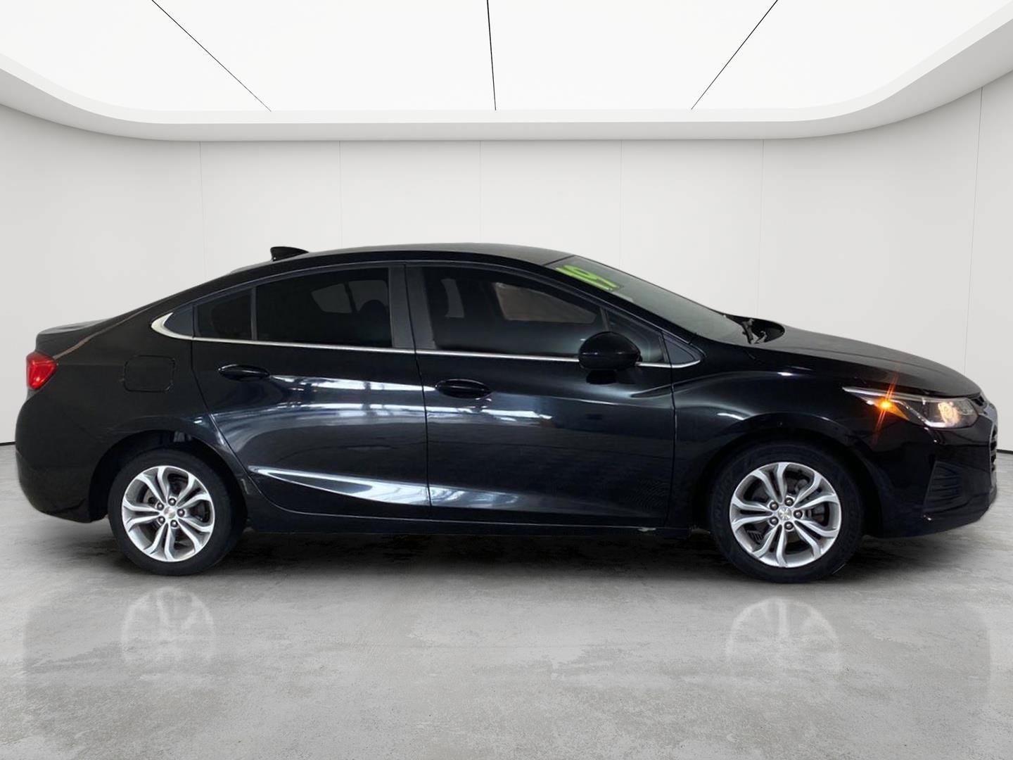 Used 2019 Chevrolet Cruze LT FWD image 54